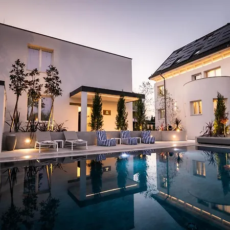 Station touristique Beatrice - Luxury - Pool & Sauna & Parking Ljubljana