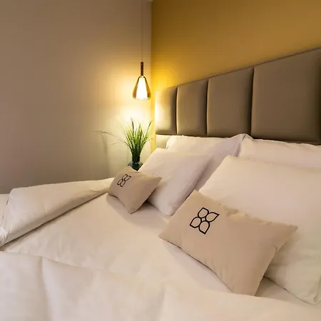 Resort Beatrice - Boutique Apartments - Pool & Sauna & Parking 4*