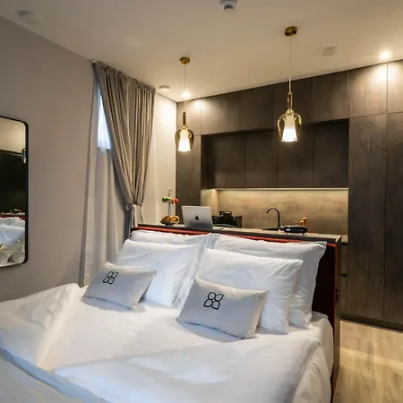 Beatrice - Luxury - Pool & Sauna & Parking 4*