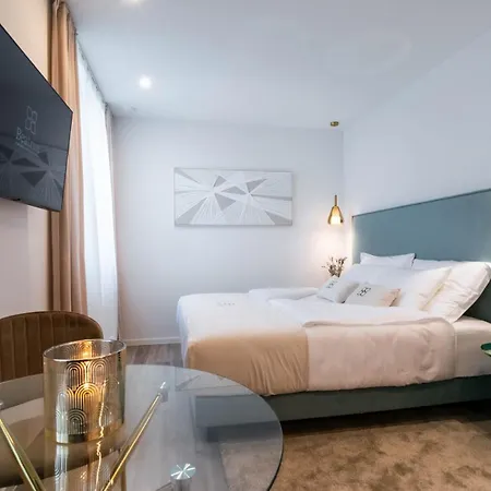 Station touristique Beatrice - Luxury - Pool & Sauna & Parking Ljubljana