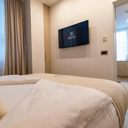 Beatrice - Luxury - Pool & Sauna & Parking Ljubljana