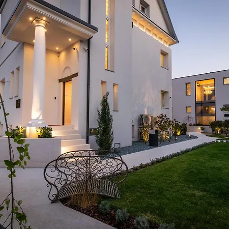 Beatrice - Luxury - Pool & Sauna & Parking Lublana